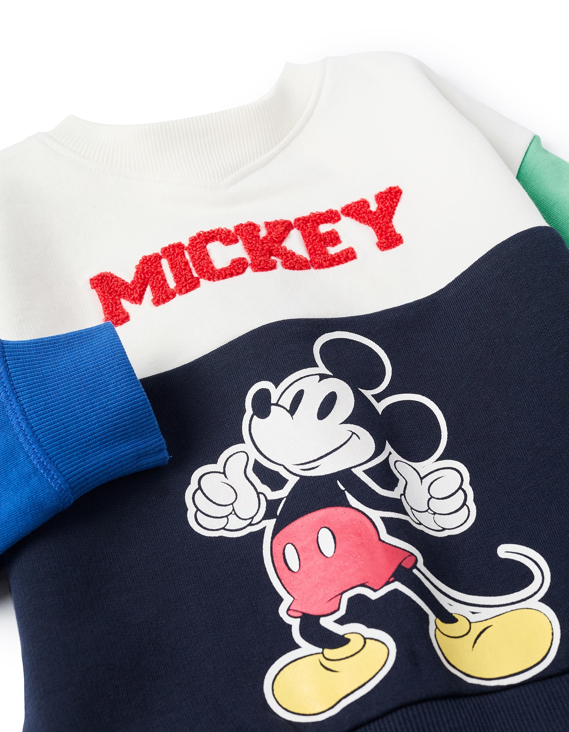 Detalle gráfico Mickey Mouse saco combinado niños