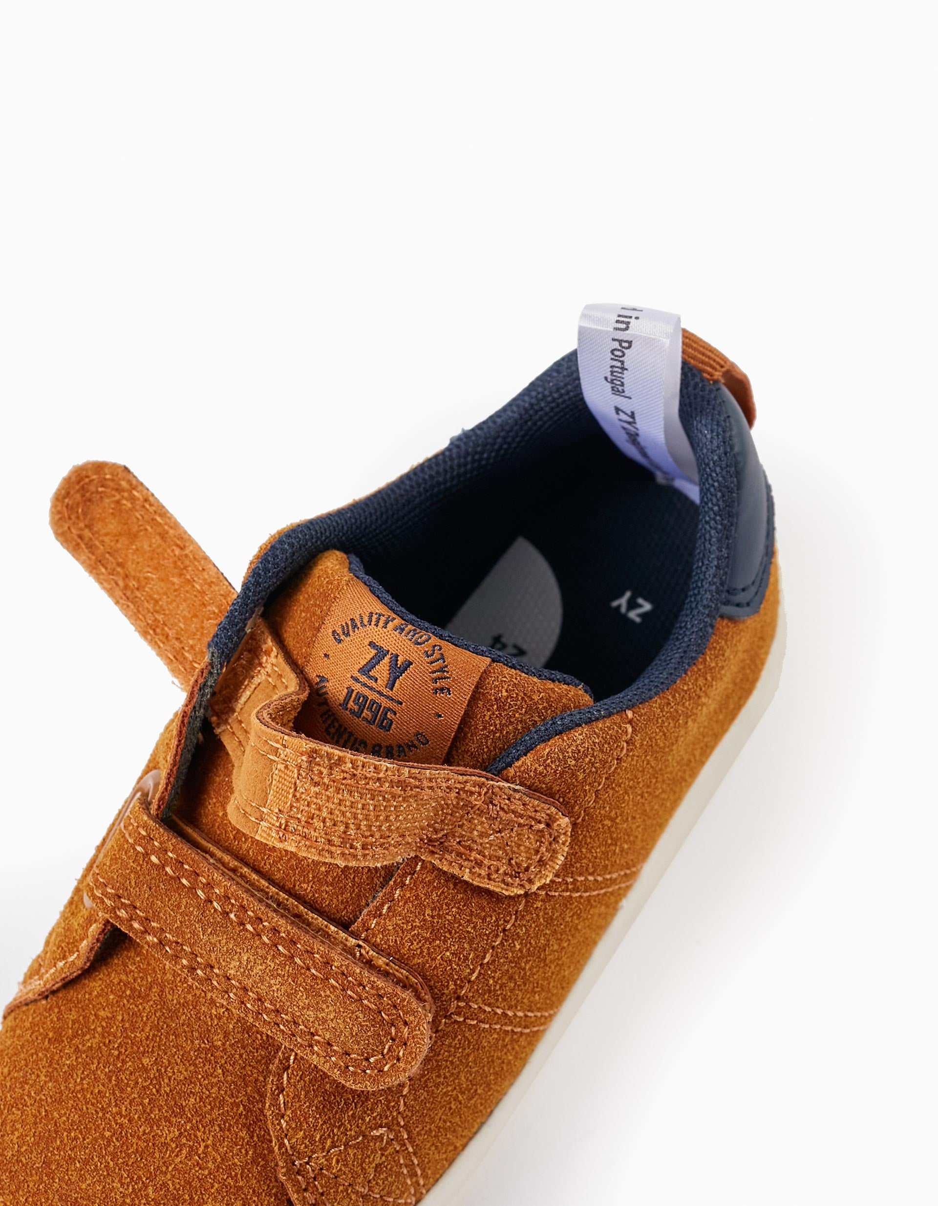 Tenis Velcro Mostaza Zippy uso