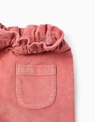 Vista posterior completa del pantalón de pana