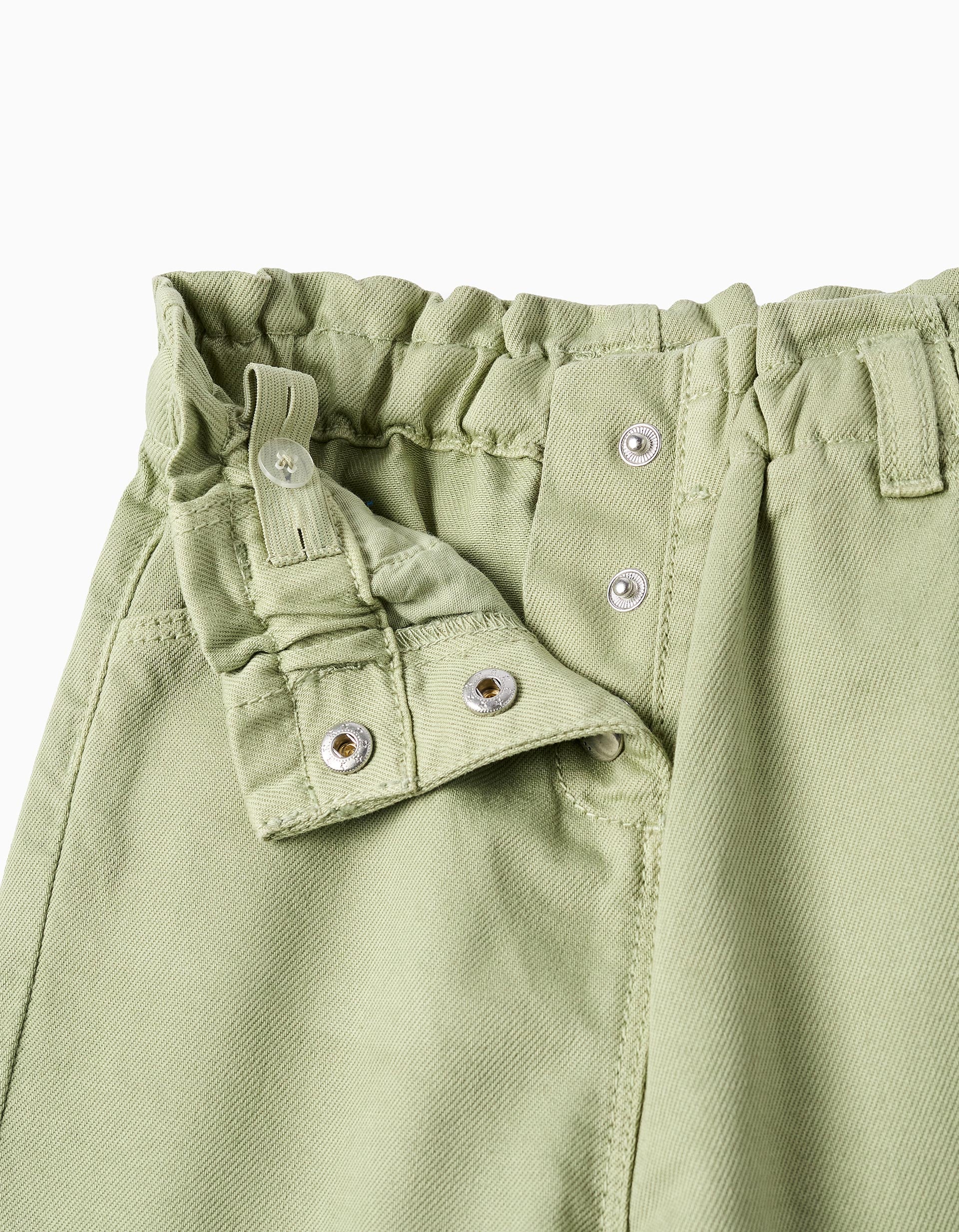 Ropa casual de bebé en color menta