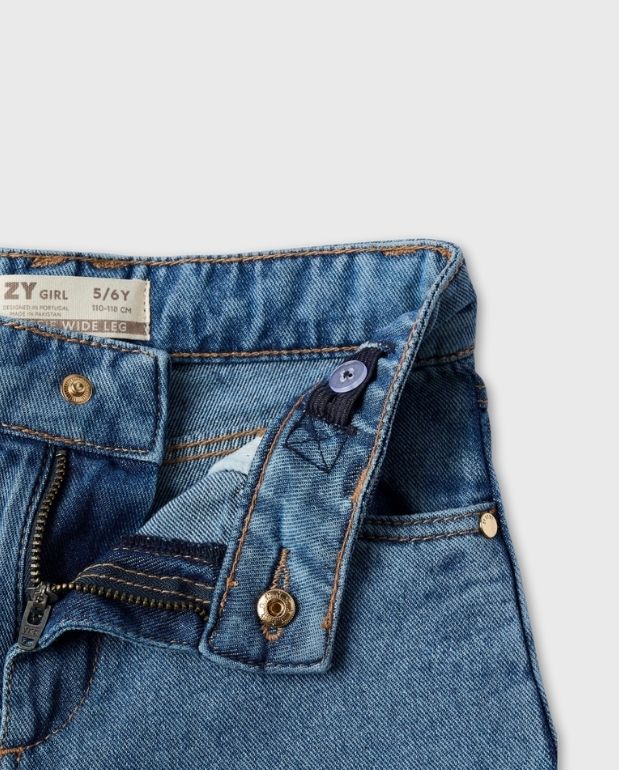 Jean Acampanado Deshilachados Zippy Estilo