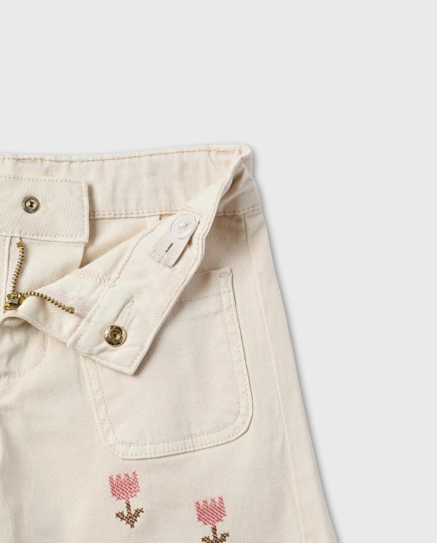Short Flores Bordado Beige Zippy Diseño