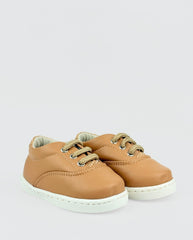 Zapato Con Cordones Color Miel