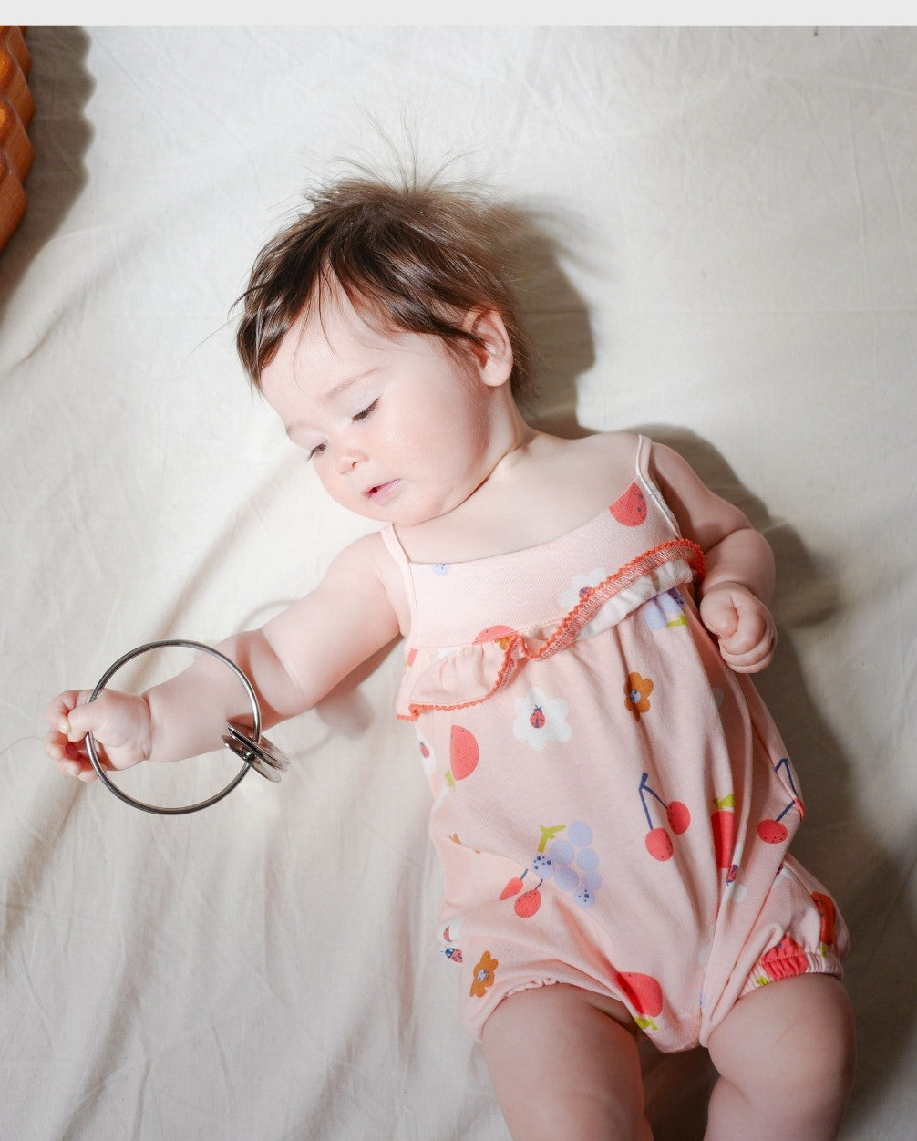 Pelele Estampado Mariquita Rosa Boboli bebe detalle