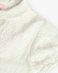 Blusa Cuello Ojalillo Blanco Boboli detalle