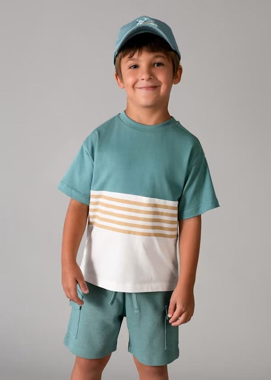 Conjunto infantil verde Mayoral 3 piezas con bermuda y camiseta rayas