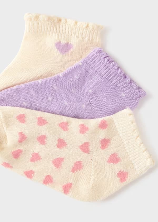 Medias bebé lila estampado corazones
