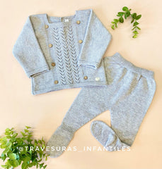 Conjunto Tricot Gris Primer Dia Martin Aranda