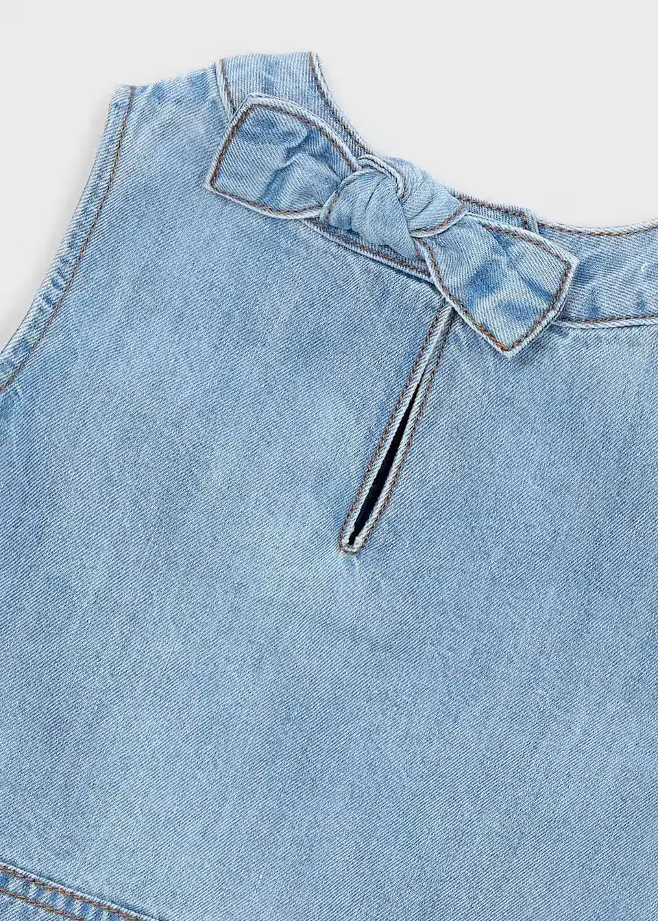 Blusa Flecos Denim Claro Mayoral detalle