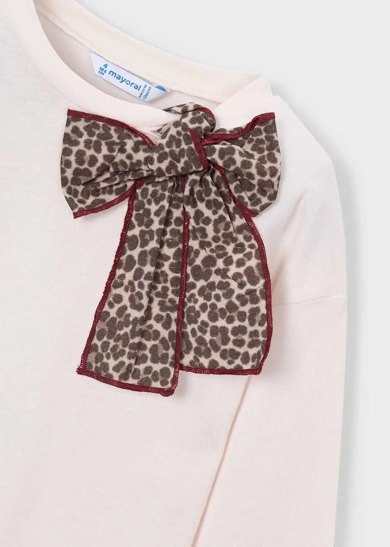 Blusa Manga Larga Moño Animal Print detalle