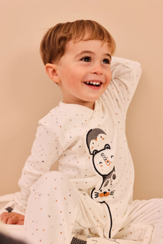 Pijama Enteriza Puntos y Bordado Blanco Boboli