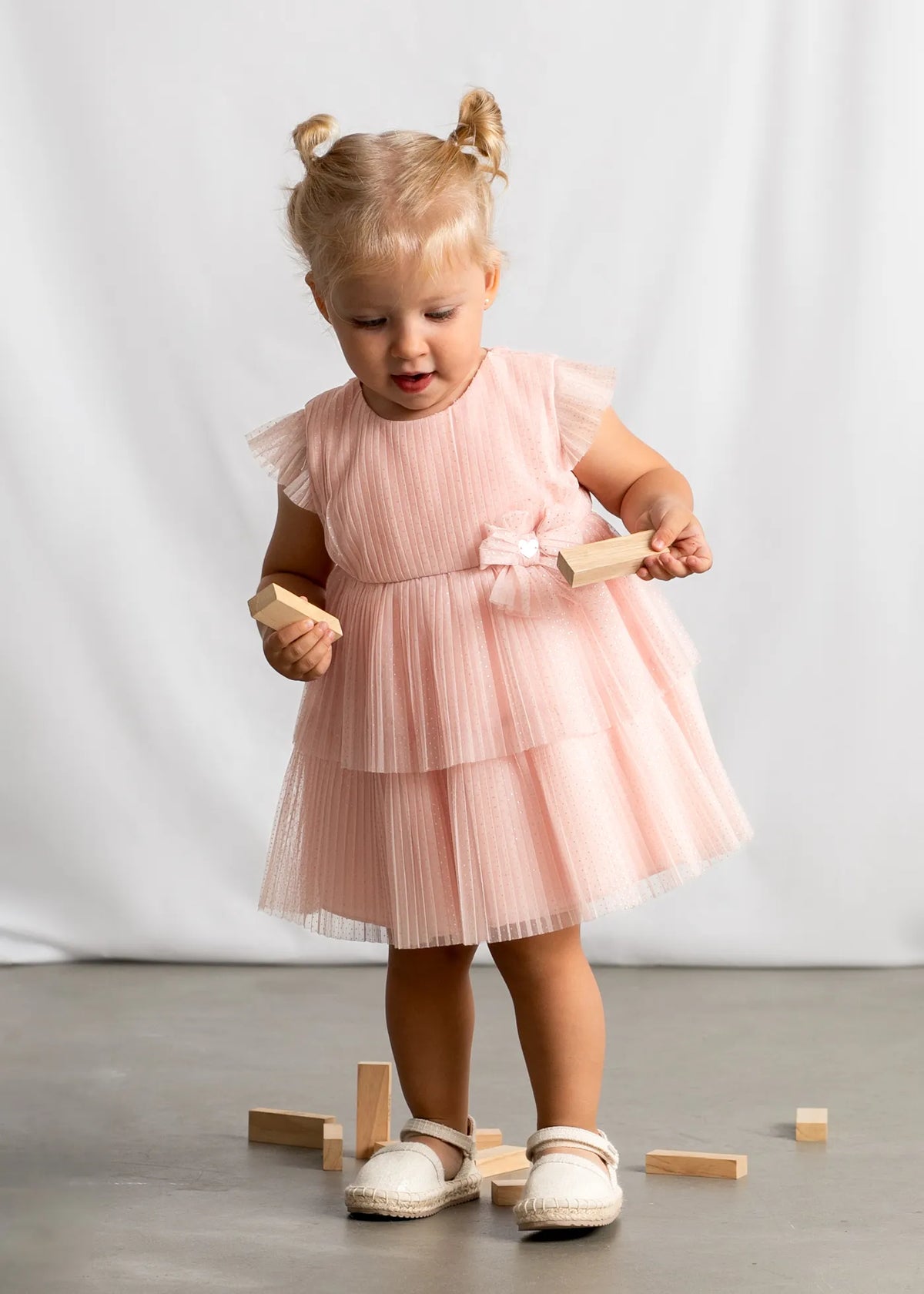 Vestido Tul Plisado Brillos Rosa Mayoral modelo