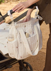Bolso Pañalera Impermeable Bordado Blanco Mayoral MODELO