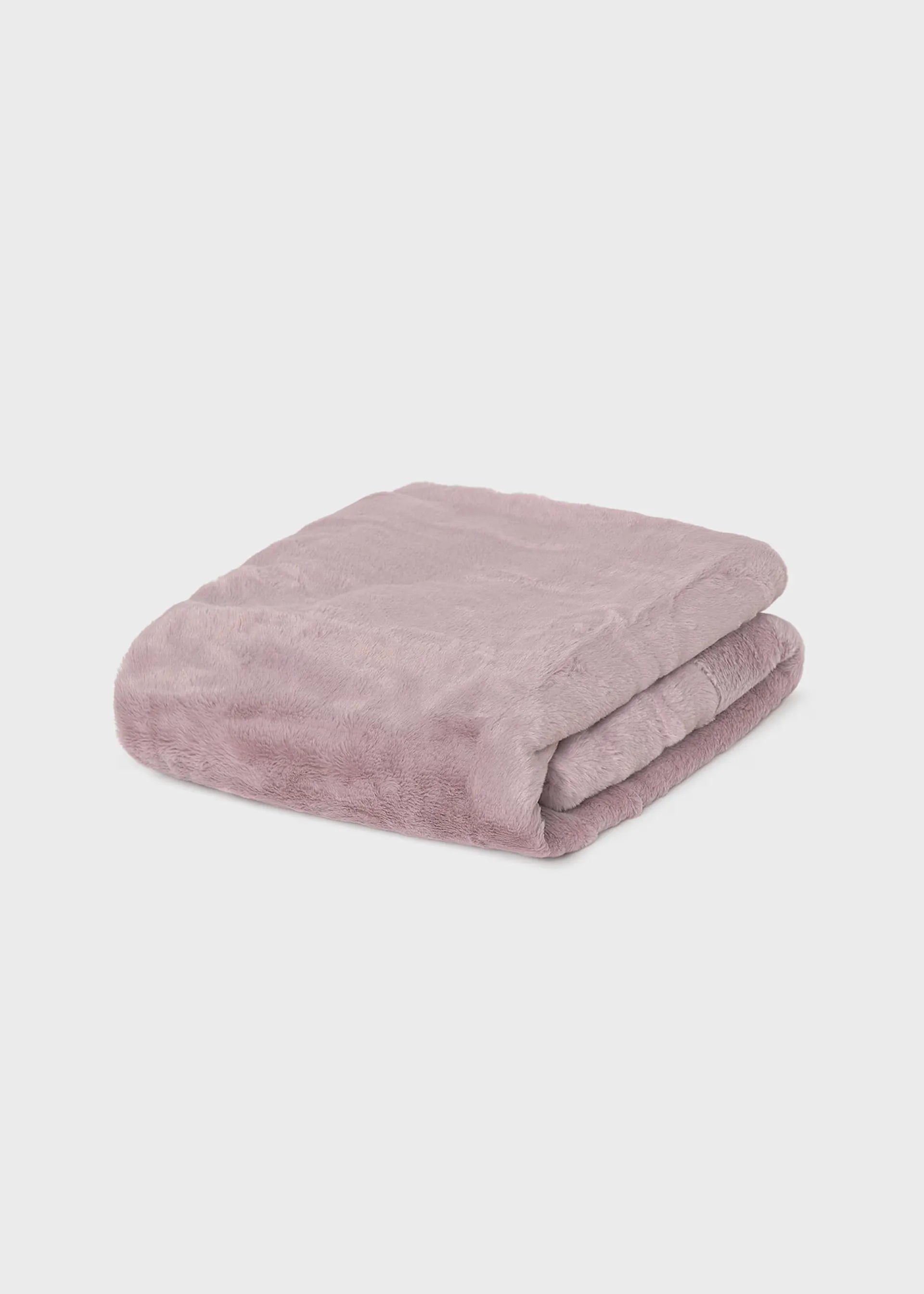 Cobija Pompom Peluche Malva Mayoral DETALLE
