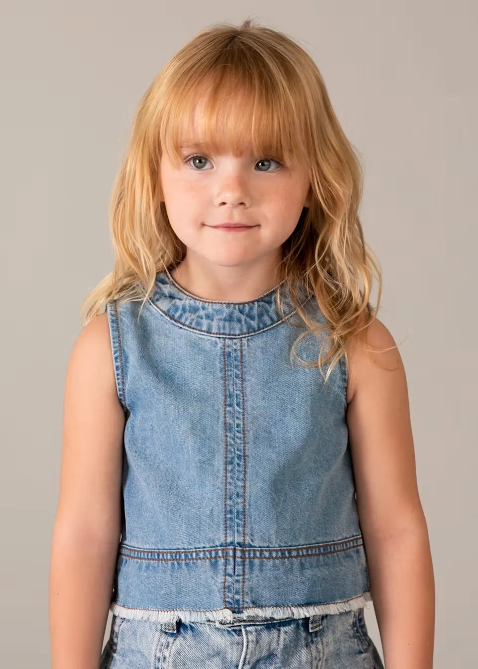 Blusa Flecos Denim Claro Mayoral detalle