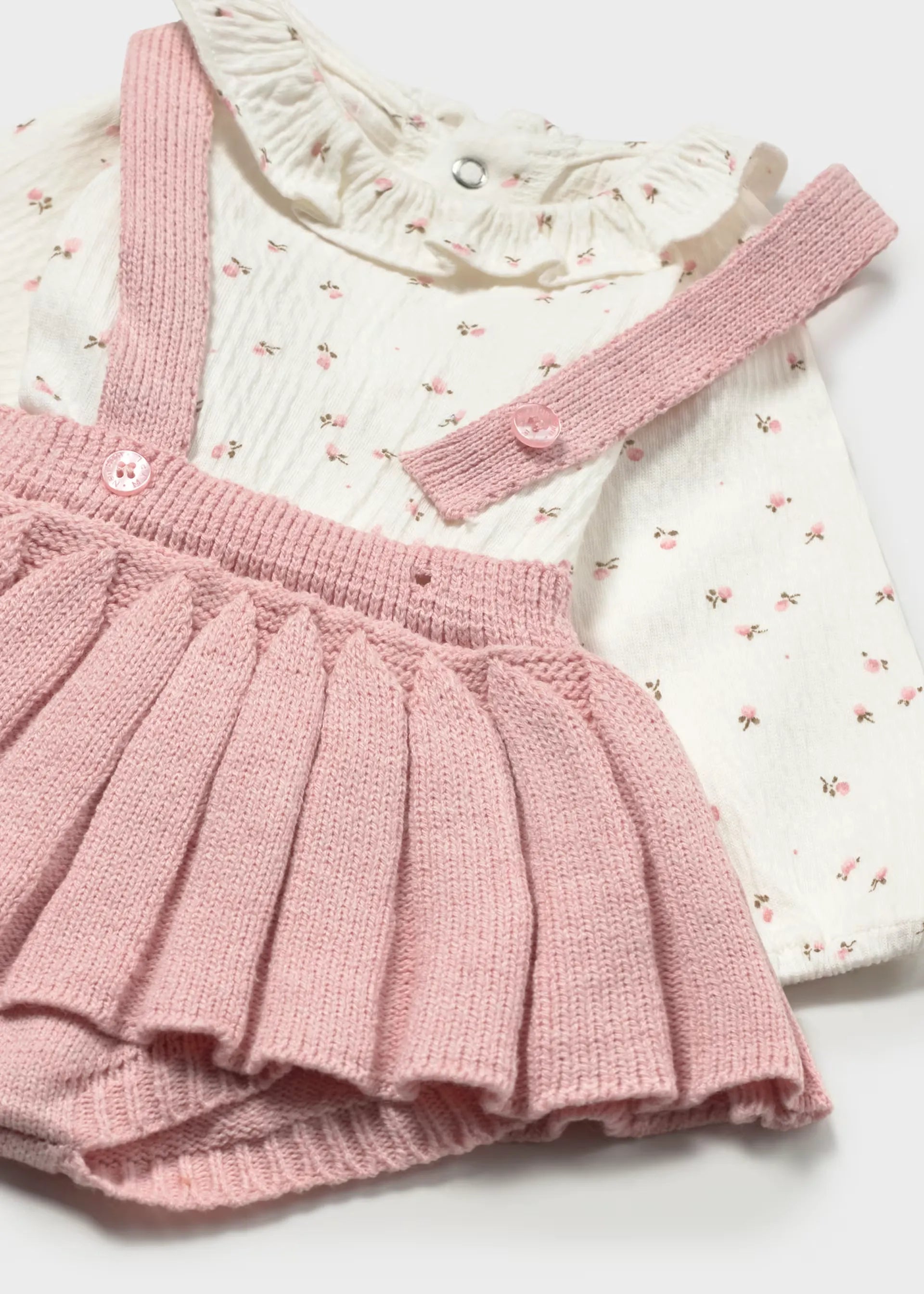 Conjunto 3 Piezas Tricot Bordado Flores Rosa Detalle