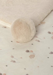 Cobija Pompom Peluche Comino Mayoral DETALLE