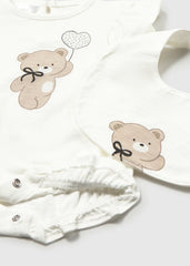 Pelele Estampado Oso con Babero Blanco Mayoral detalle