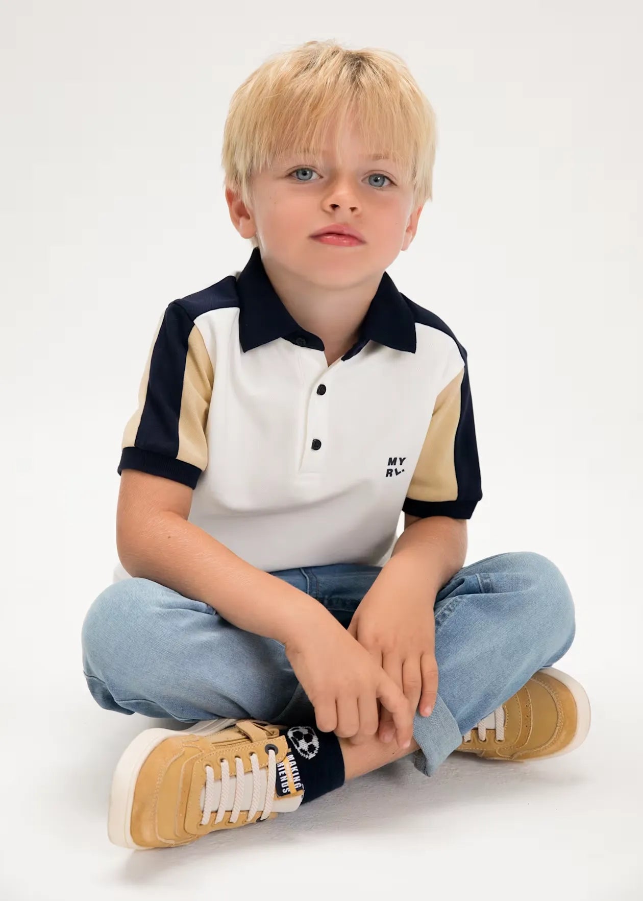 Polo Combinado Letras Mayoral modelo