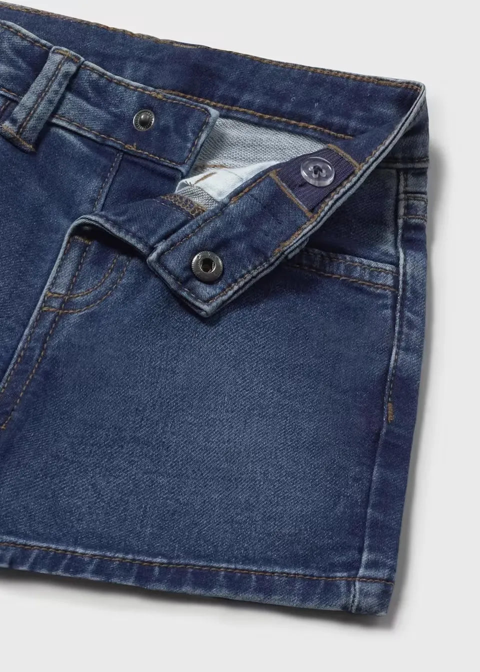 Bermuda Vaquera Denim Oscuro Mayoral detalle