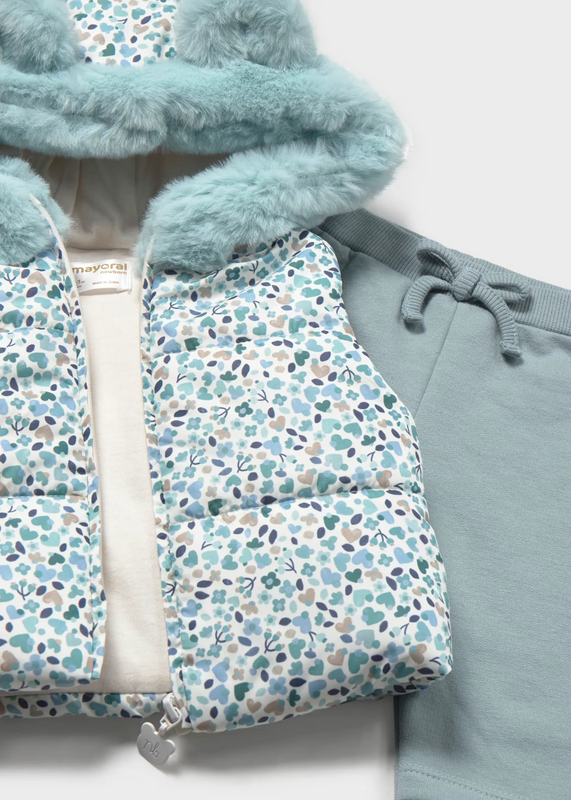 Conjunto 3 Piezas Chaleco Estampado Flores Azul Mayoral Detalle