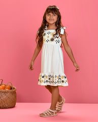 Vestido Detalle Lazo  Blanco Nanai Modelo
