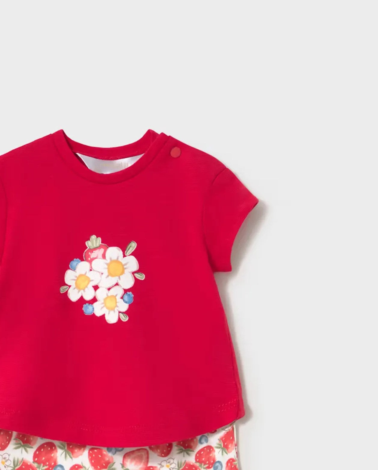 Conjunto Short Estampado Fresa Rojo Mayoral detalle