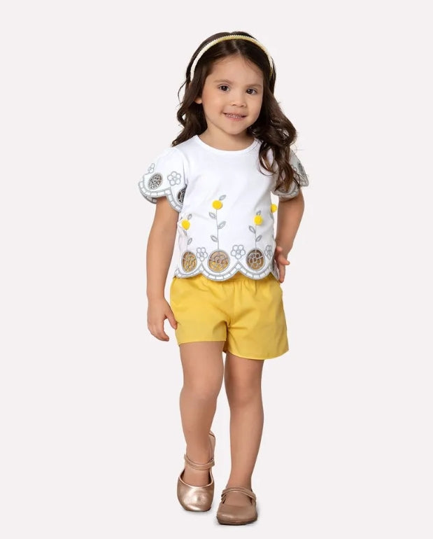Conjunto Niña Short Bordado Amarillo Milon modelo 