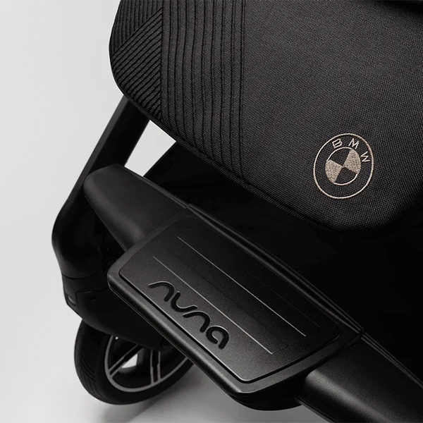 Coche Compacto Mixx Next Element BMW Nuna DISEÑO