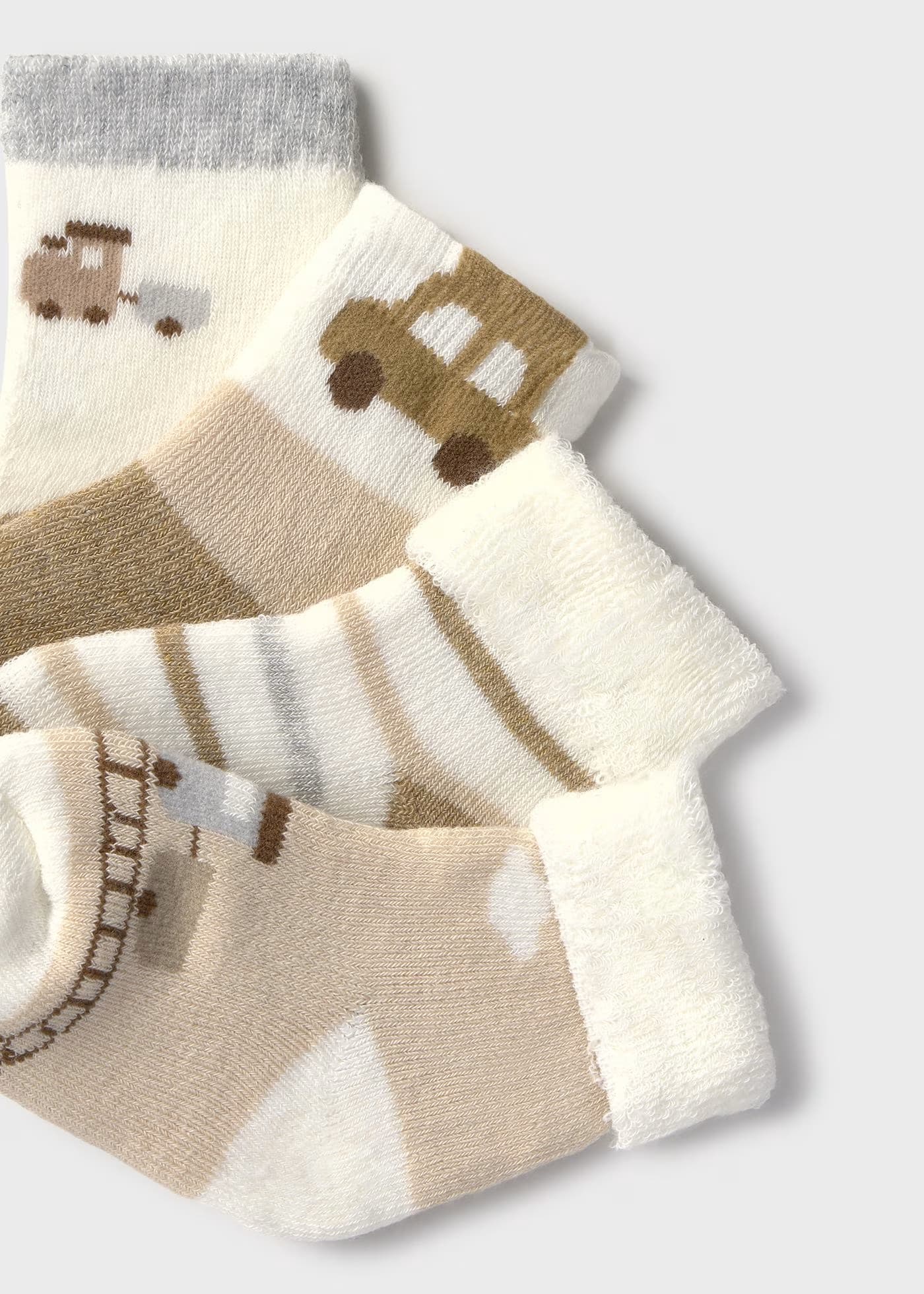 Se 4 Medias Doblez Autos Café Mayoral Estilo