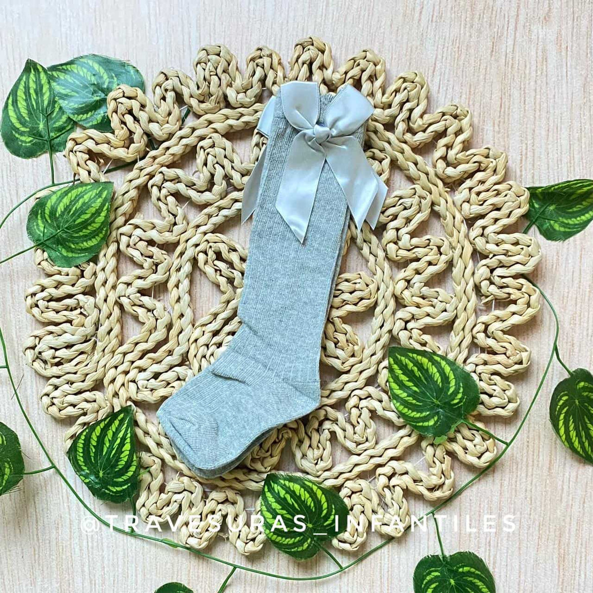 Medias Españolas Moño Satinado Gris