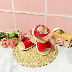 Sandalias Charol Flor Roja Diseño