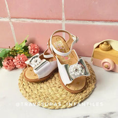 Sandalias Lia Moño Perlas Blanco