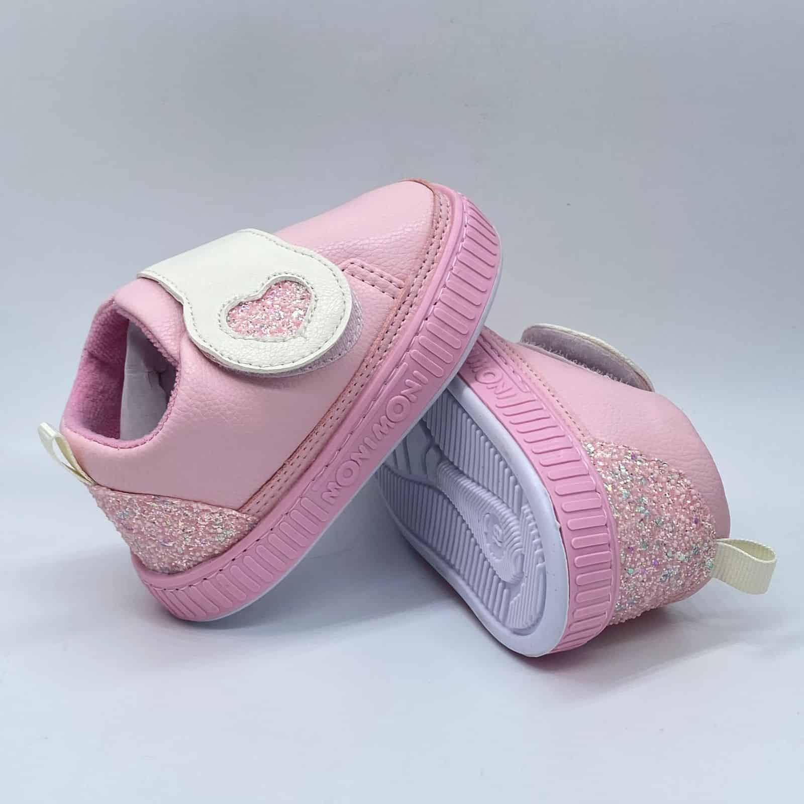 travesuras-infantiles-Tenis-Bota-Velcro-Corazon-Rosa-suela_1