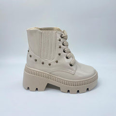 Botas Charol Detalle Taches Beige