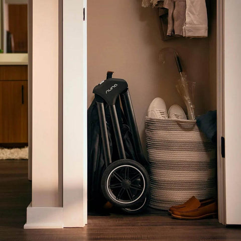 Coche Maleta Compacto Stroller Triv Next Caviar Nuna