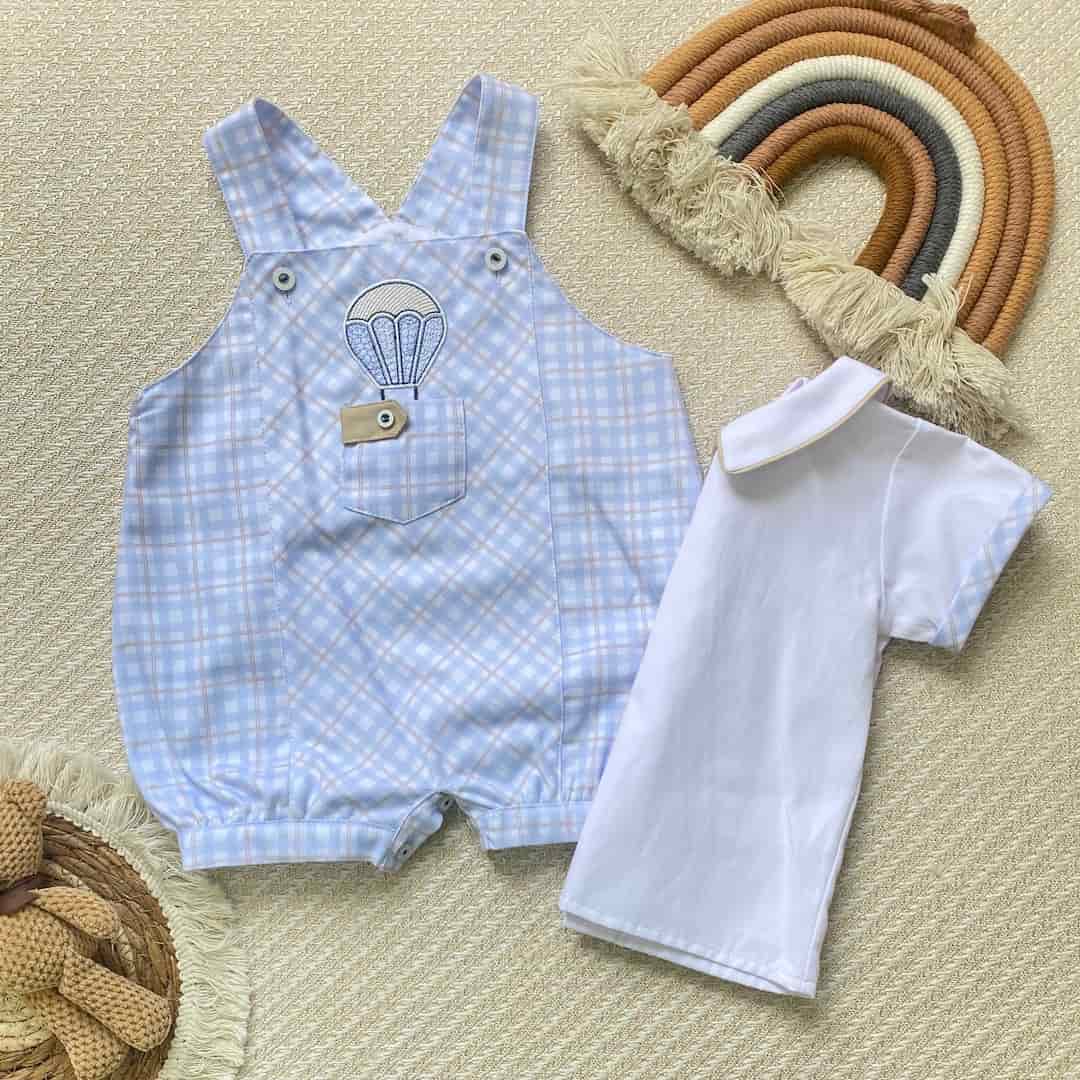 Conjunto Mameluco Cuadros Globos Celeste camiseta