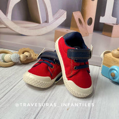 Tenis Velcro Rojos Detalle Oso Estilo