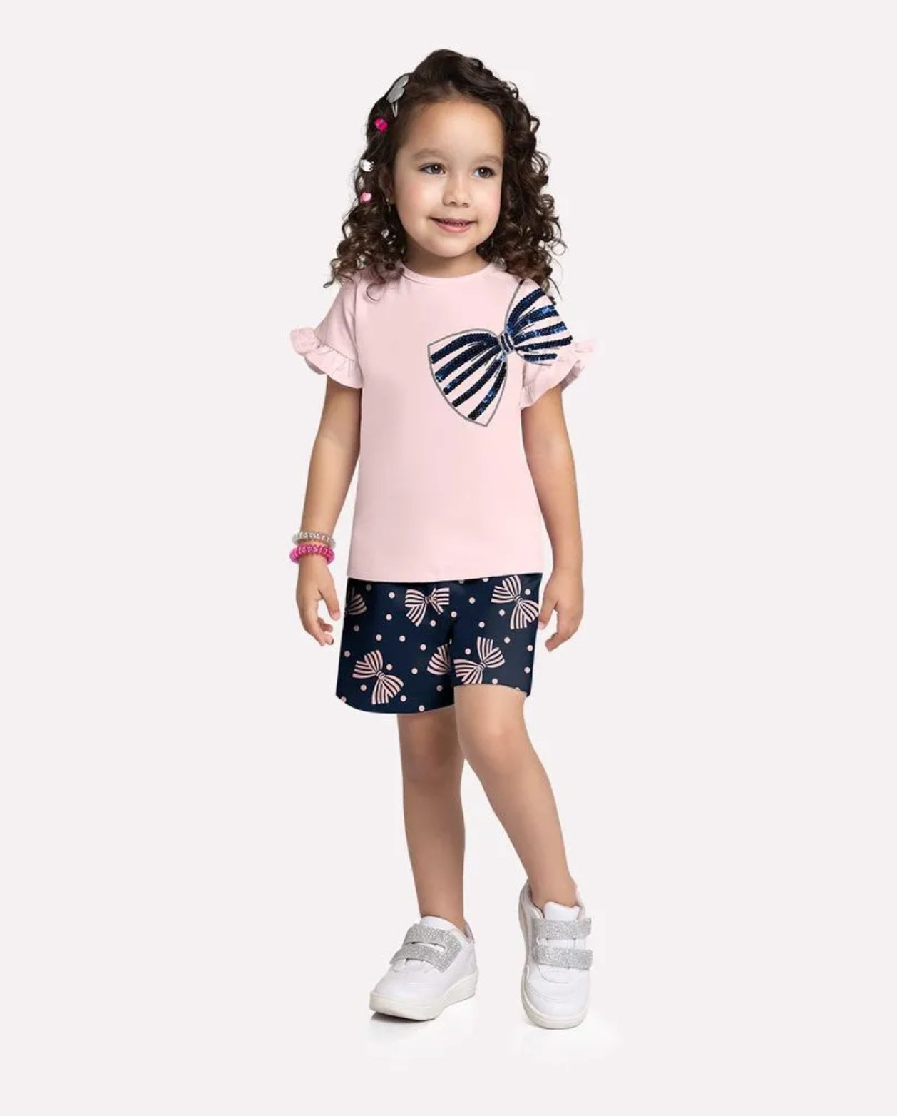 Conjunto Short Moño Lentejuelas Kyly Modelo