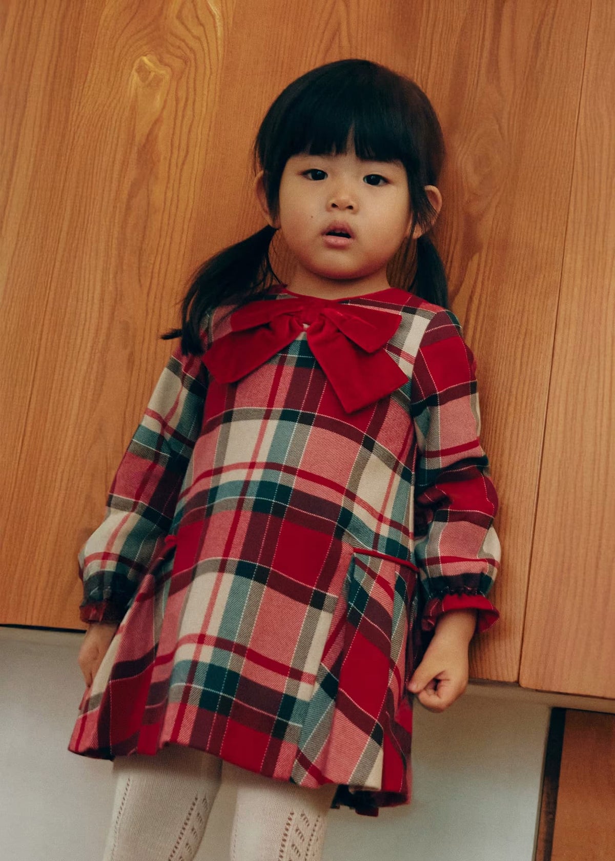 Vestido Cuadros Moño Rojo Abel & Lula Modelo
