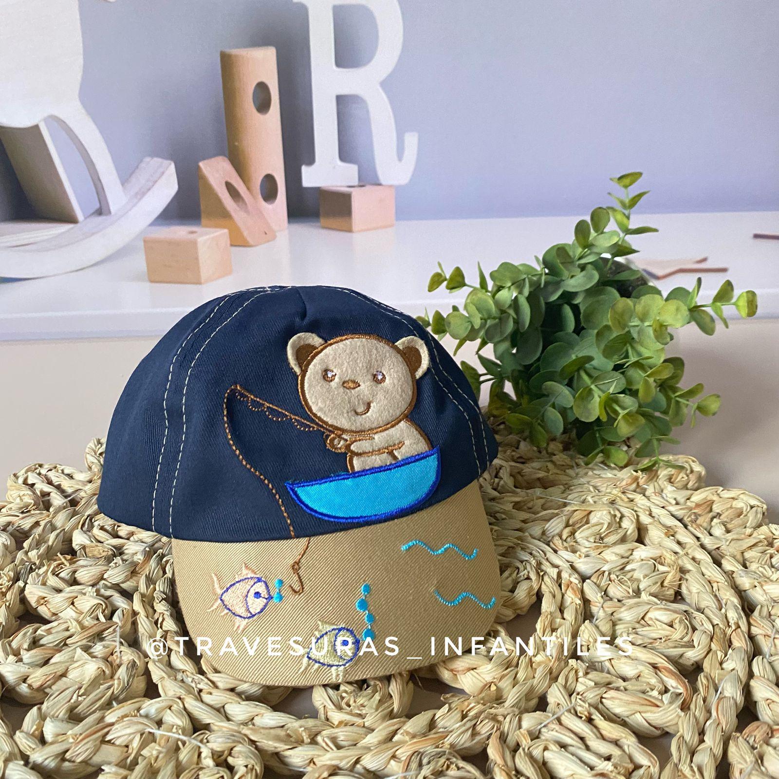 Gorra Bordada Oso Pescador azul