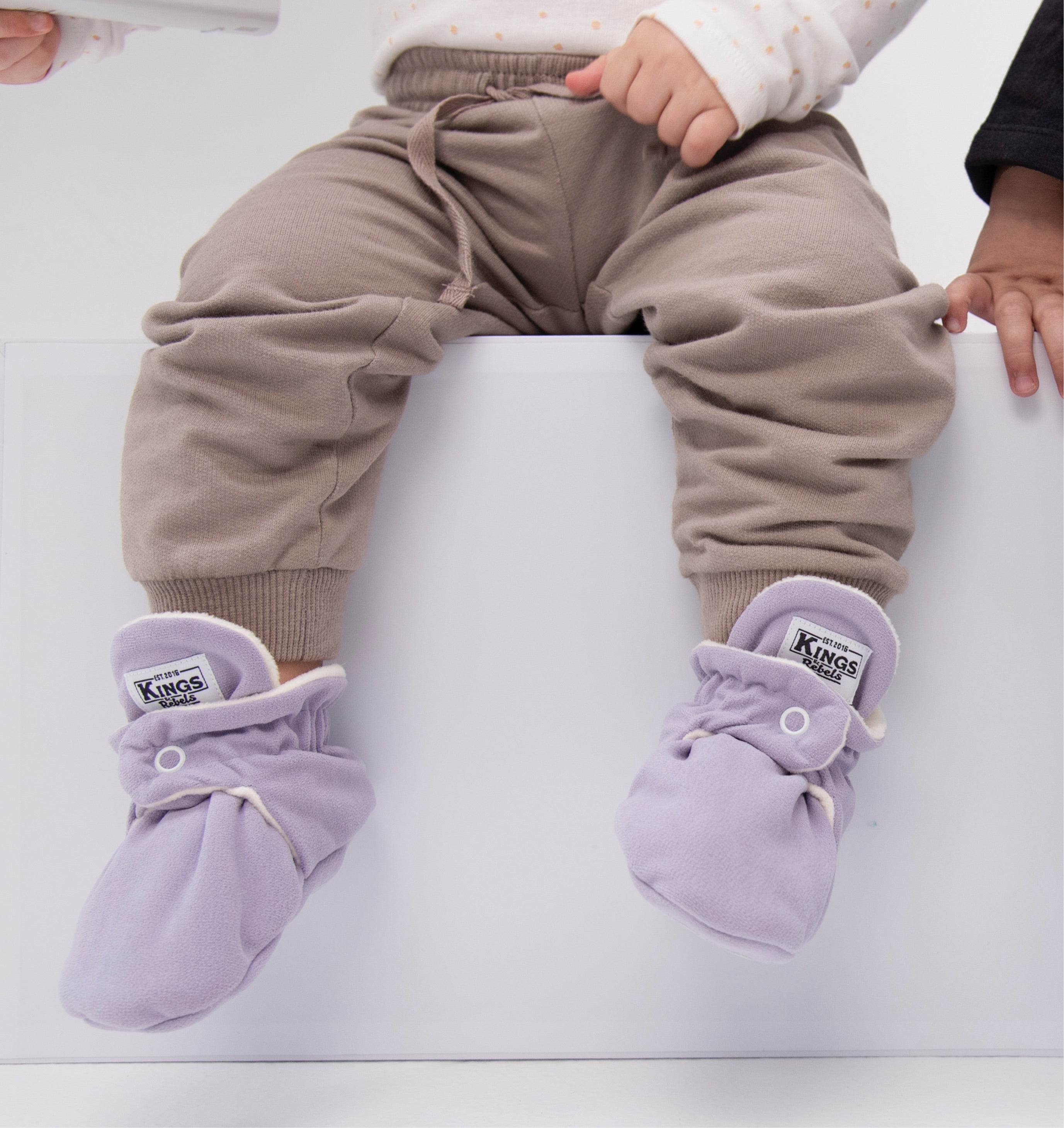 Botas Gamuza Classic Malva Kings & Rebels 3M/6M